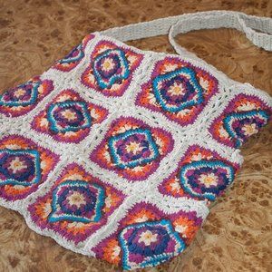 NWT Catch Me Crochet Hobo Tote